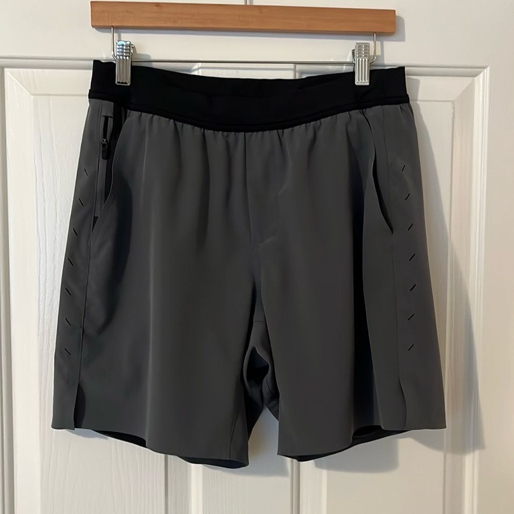 Ten Thousand Interval Short 7-inch Inseam with Liner Size M in Gray (Iron) Color
